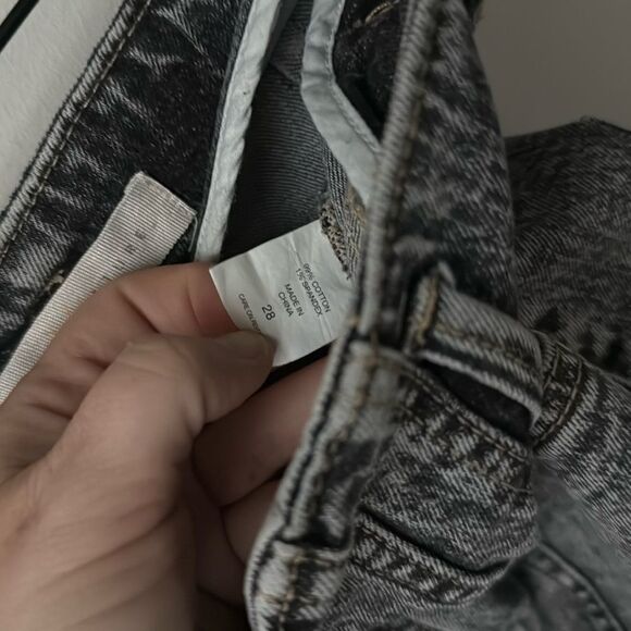 Happy Nature Ultra High Waisted Seamed Vintage-Inspired Acid Wash Denim Shorts - Picture 5 of 7